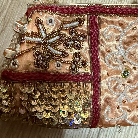 Embellished Beaded Clutch - Picture 4 of 6